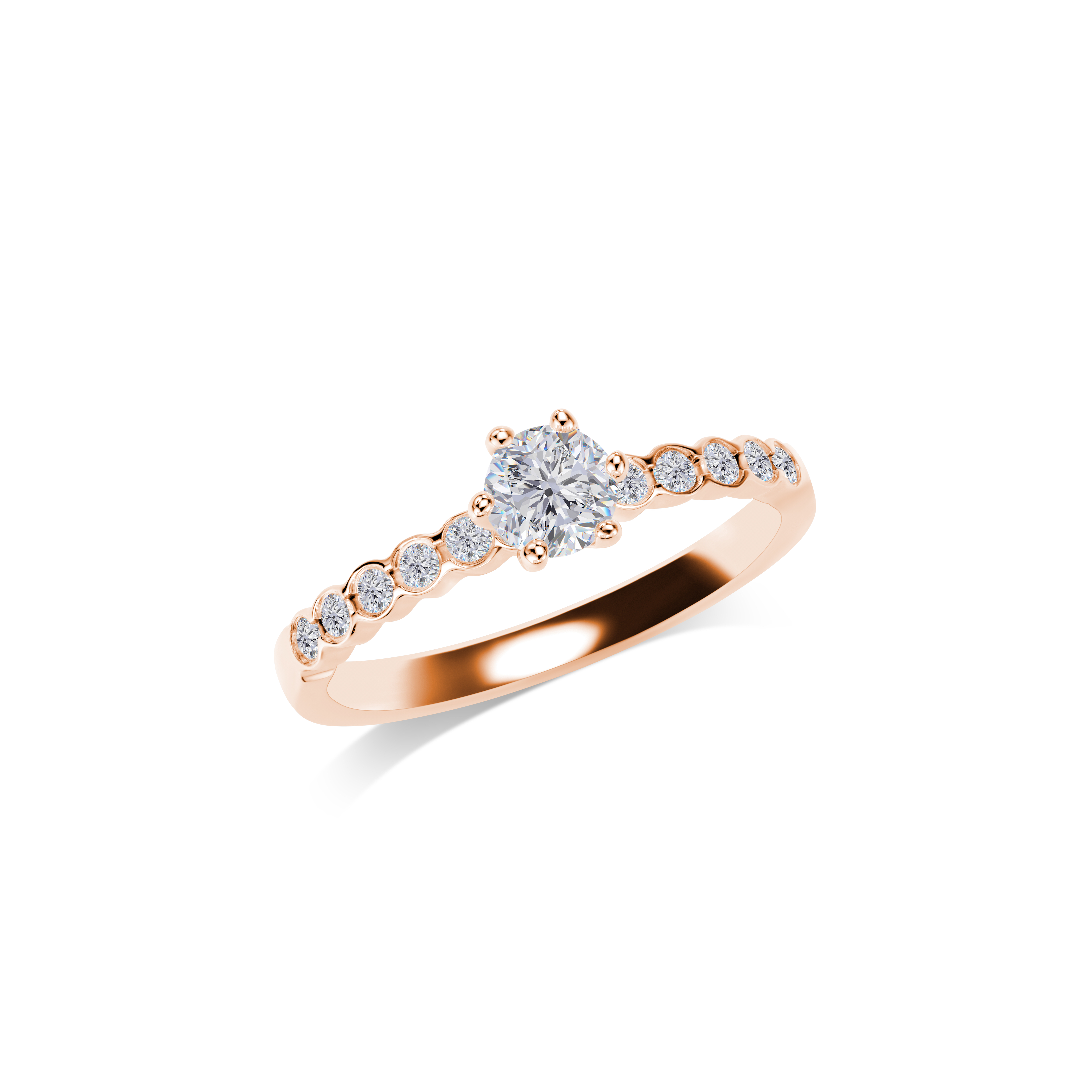 Roségoldener Ring mit funkelndem Diamant und kleinen Steinen seitlich